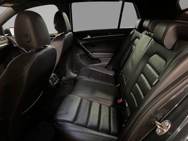2015 VOLKSWAGEN GOLF - 8