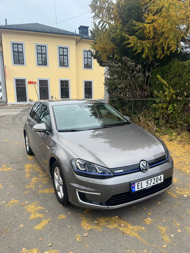 2015 VOLKSWAGEN GOLF - 11