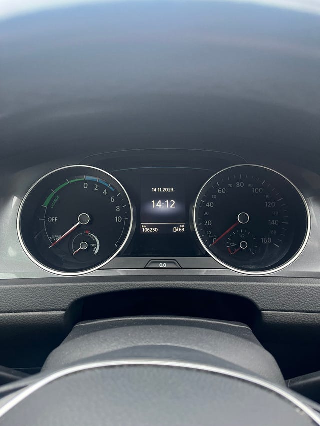 2015 VOLKSWAGEN GOLF - 17