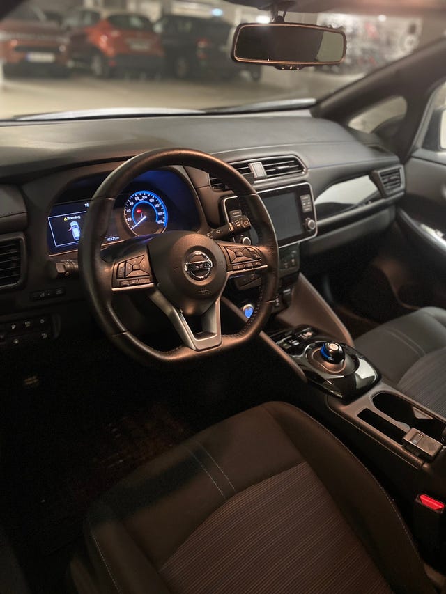 2021 NISSAN LEAF - 7