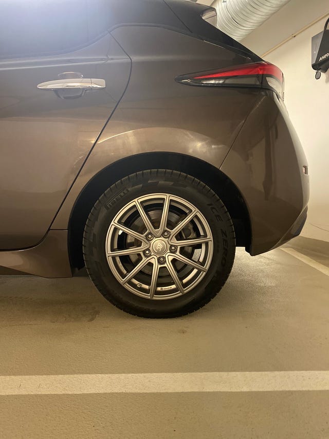 SJNFAAZE1U0148204 2021 NISSAN LEAF-4