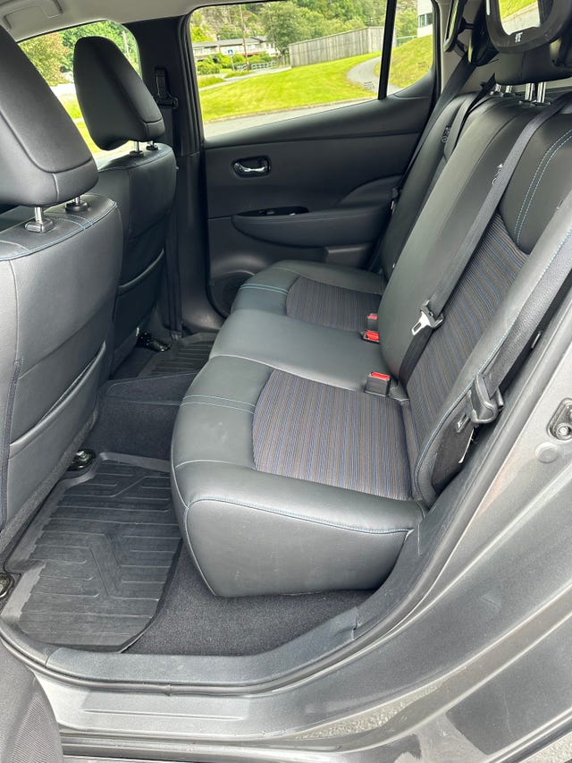 2019 NISSAN LEAF - 15