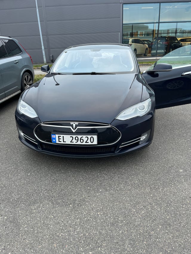 5YJSA2CGXDFP23548 2014 TESLA MODEL S-2