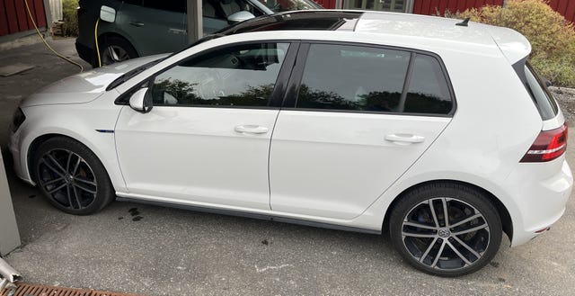 WVWZZZAUZFW803498 2015 VOLKSWAGEN GOLF-2