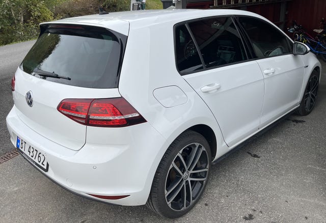 WVWZZZAUZFW803498 2015 VOLKSWAGEN GOLF-1