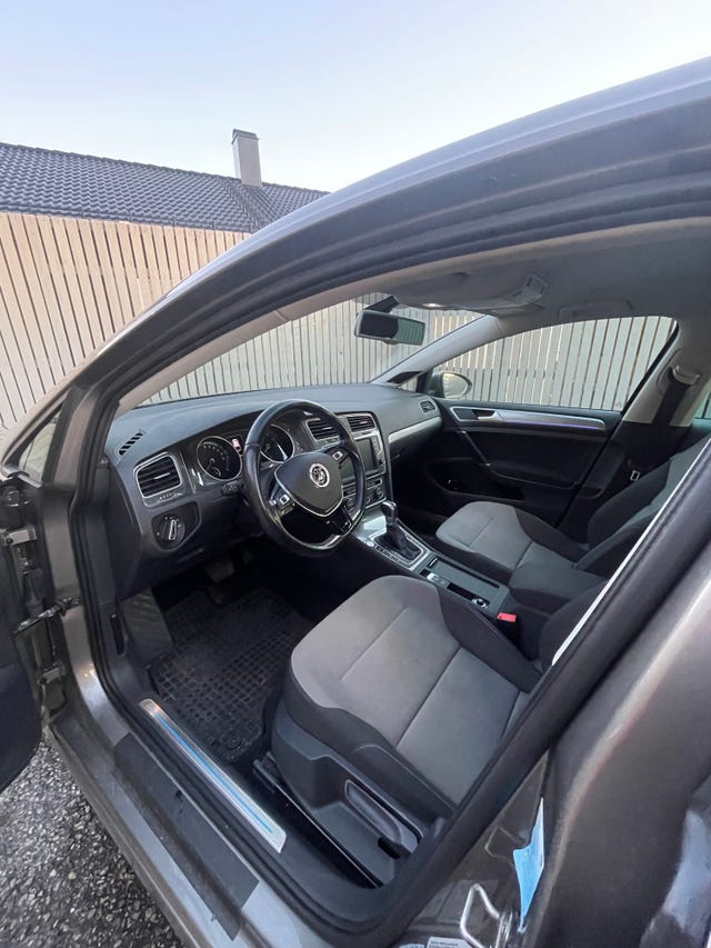 2015 VOLKSWAGEN GOLF - 19