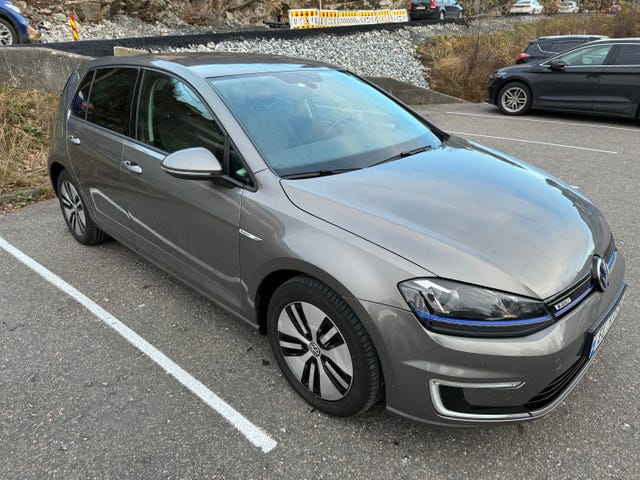 2015 VOLKSWAGEN GOLF - 7