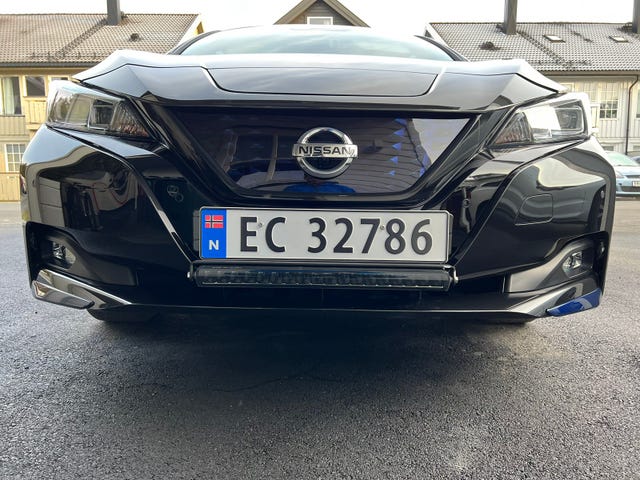 2021 NISSAN LEAF - 7