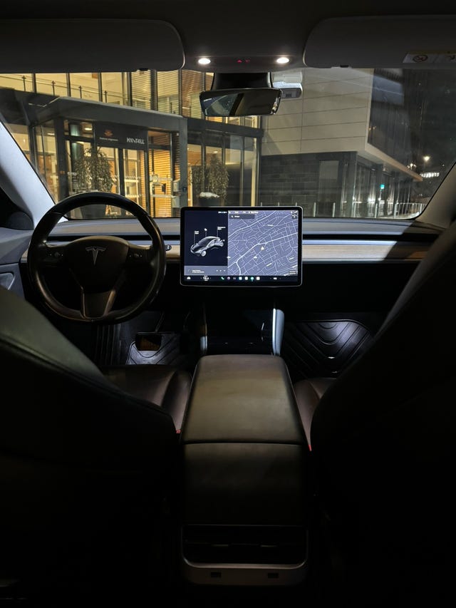2019 TESLA MODEL 3 - 8