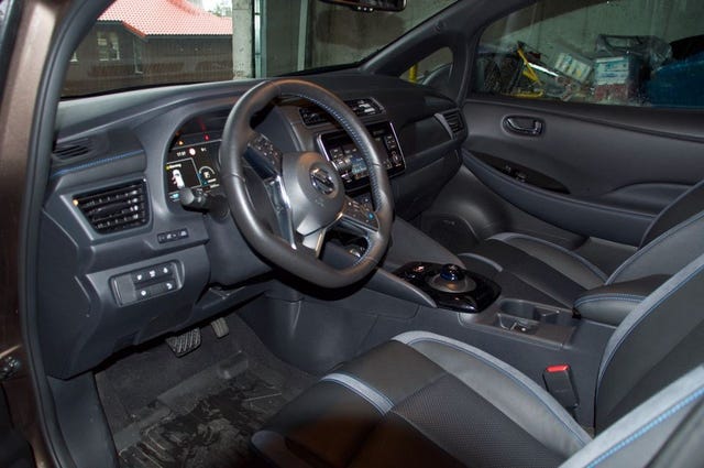 SJNFAAZE1U0050658 2019 NISSAN LEAF-4