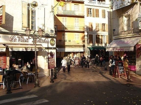 Antibes eldste cafe Galleribilde