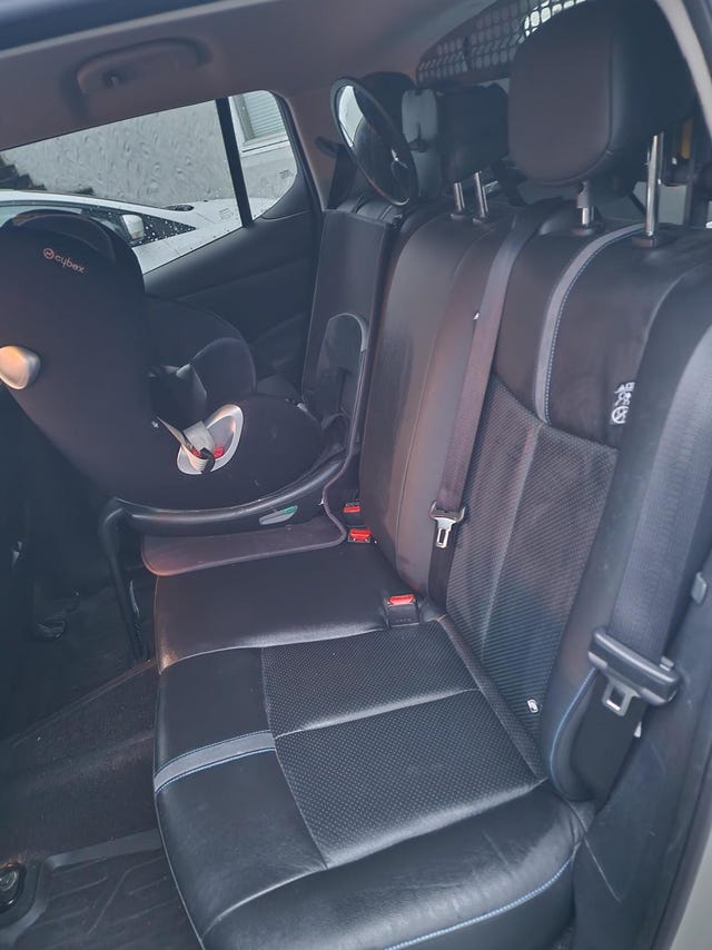 2019 NISSAN LEAF - 10