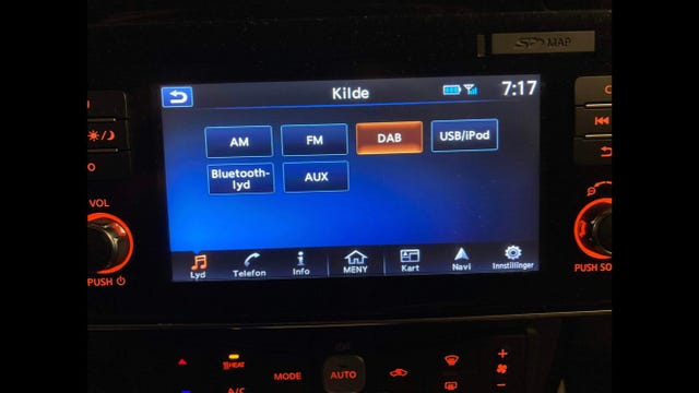 2019 NISSAN LEAF - 15