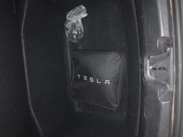 2019 TESLA MODEL 3 - 23