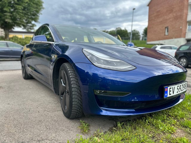 5YJ3E7EB3KF225292 2019 TESLA MODEL 3-2