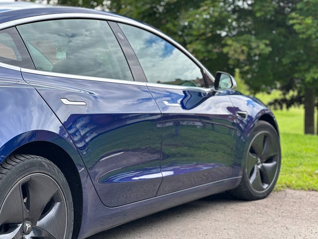 2019 TESLA MODEL 3 - 44