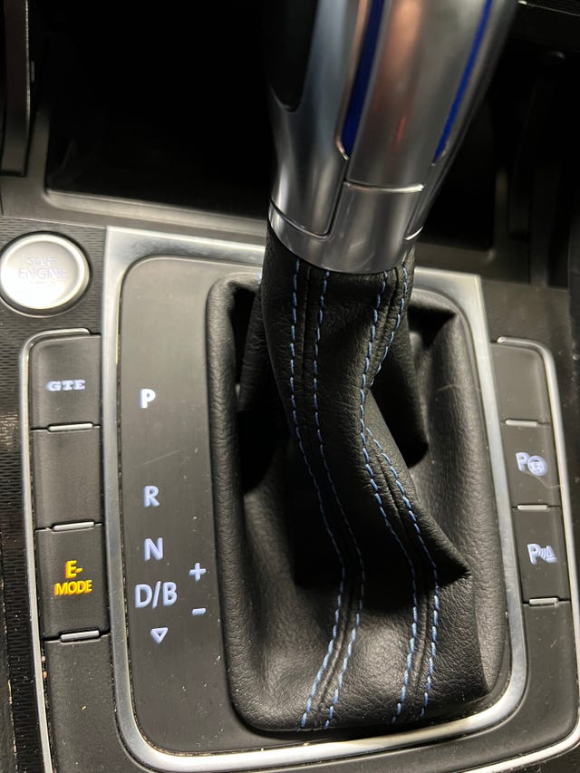 2015 VOLKSWAGEN GOLF - 11