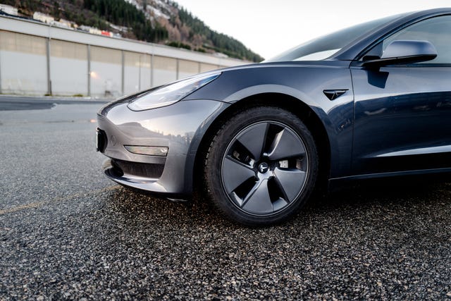 2021 TESLA MODEL 3 - 8