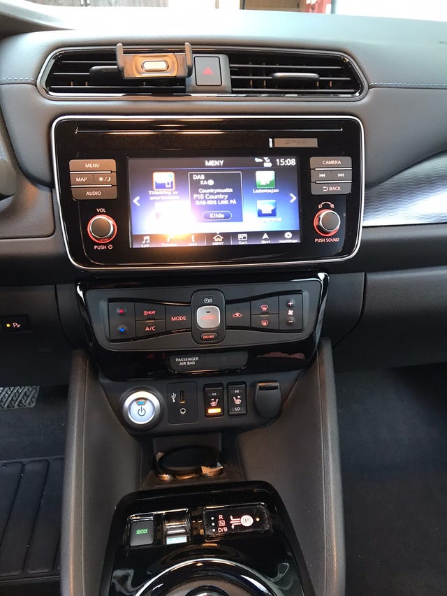 2019 NISSAN LEAF - 43