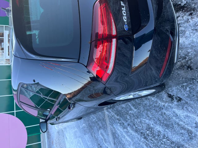 2019 VOLKSWAGEN GOLF - 8