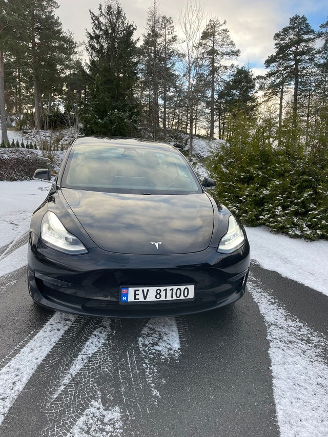 5YJ3E7EA0KF318892 2019 TESLA MODEL 3-1