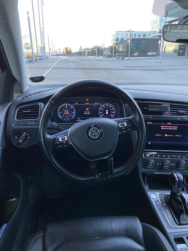 2019 VOLKSWAGEN GOLF - 10