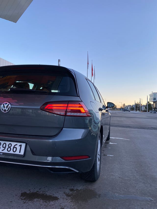WVWZZZAUZKW916217 2019 VOLKSWAGEN GOLF-3