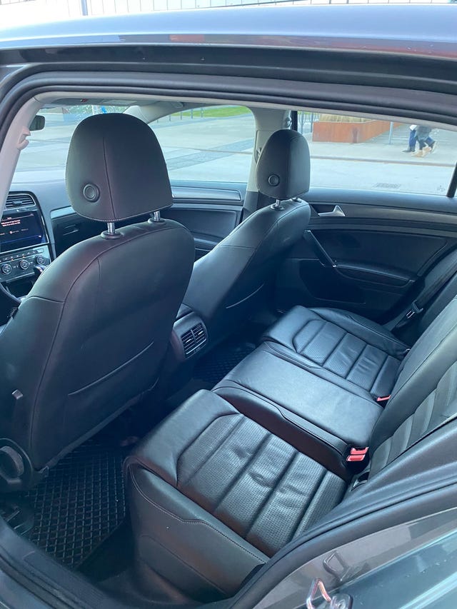 2019 VOLKSWAGEN GOLF - 8