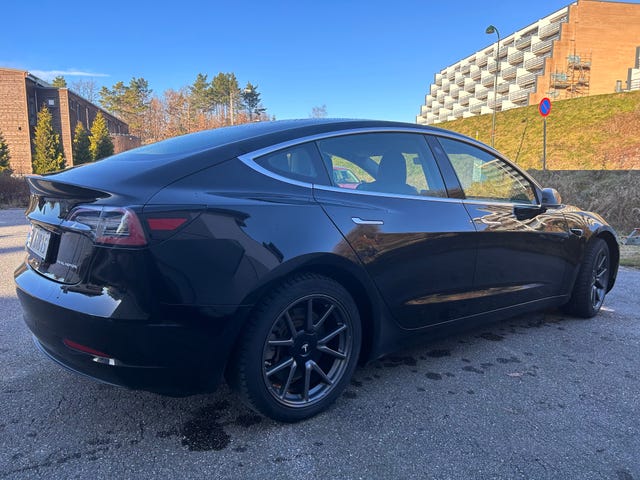 2019 TESLA MODEL 3 - 11