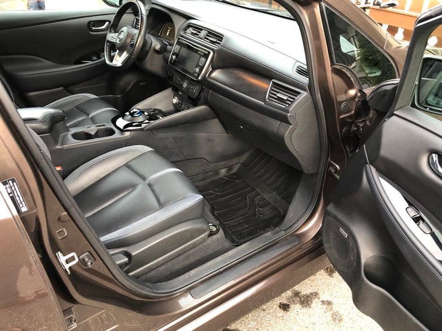 2019 NISSAN LEAF - 11