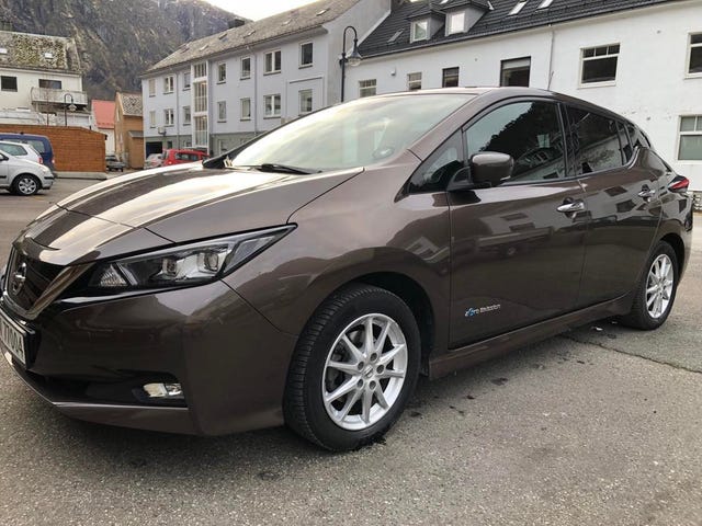 SJNFAAZE1U0035525 2019 NISSAN LEAF-2
