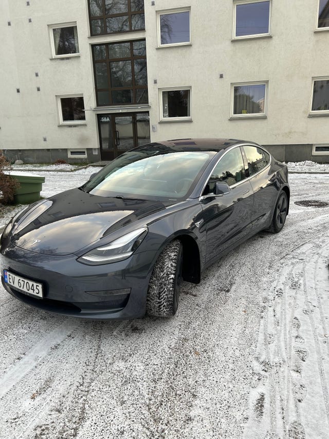 2019 TESLA MODEL 3 - 9