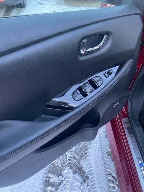 2019 NISSAN LEAF - 12