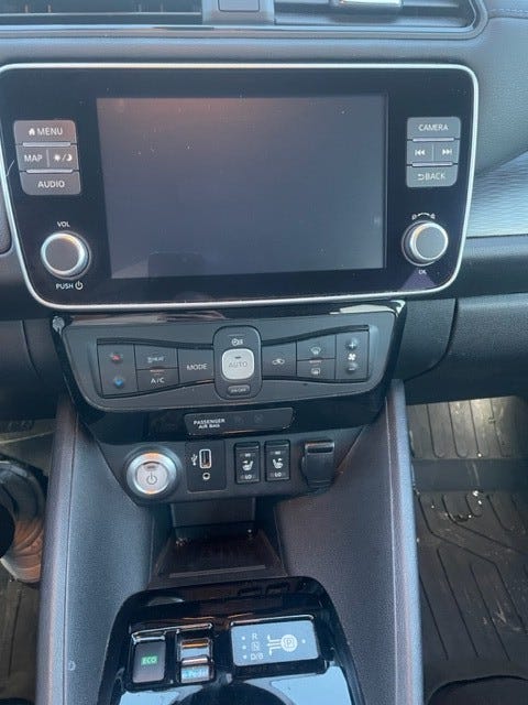 2019 NISSAN LEAF - 8