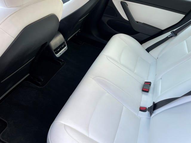 2019 TESLA MODEL 3 - 8