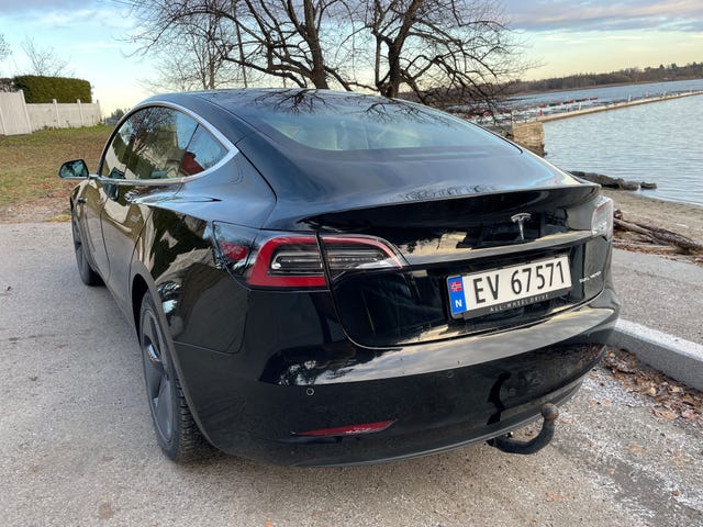5YJ3E7EB4KF323361 2019 TESLA MODEL 3-1