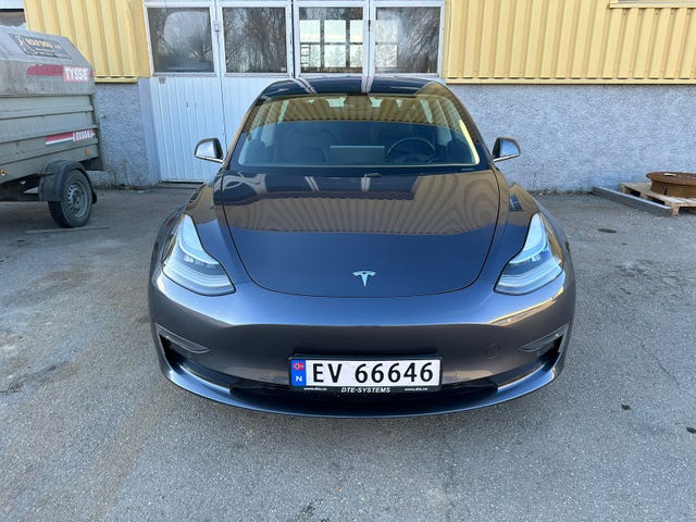 5YJ3E7EB8KF262581 2019 TESLA MODEL 3-1
