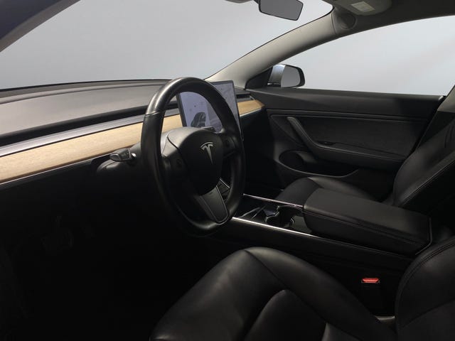 2019 TESLA MODEL 3 - 17