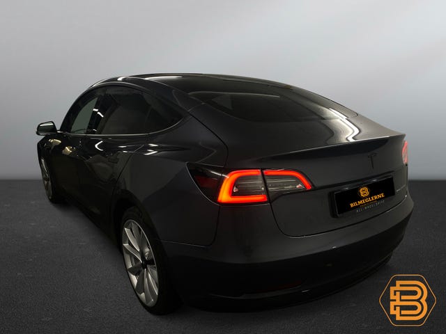 2019 TESLA MODEL 3 - 12
