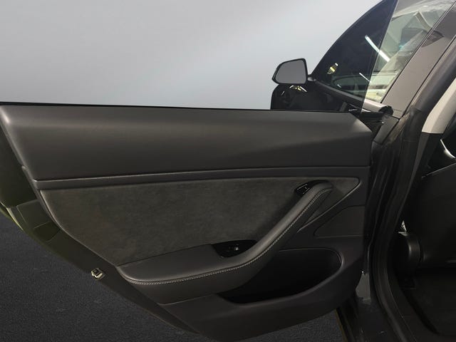 2019 TESLA MODEL 3 - 23