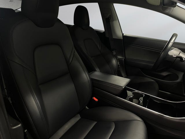 2019 TESLA MODEL 3 - 26