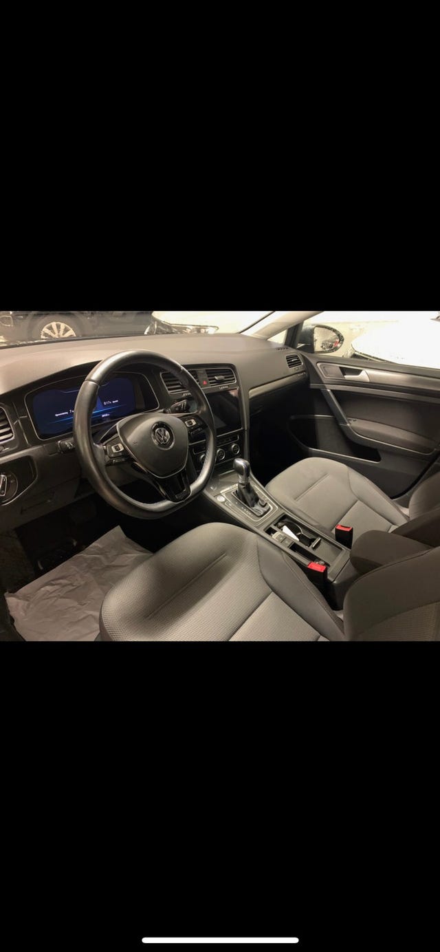 2019 VOLKSWAGEN GOLF - 14