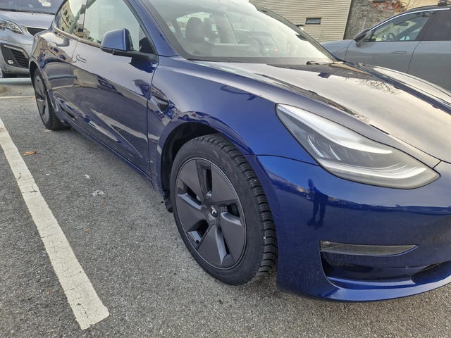 5YJ3E7EB9MF824409 2021 TESLA MODEL 3-2