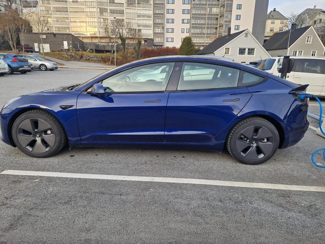 5YJ3E7EB9MF824409 2021 TESLA MODEL 3-3