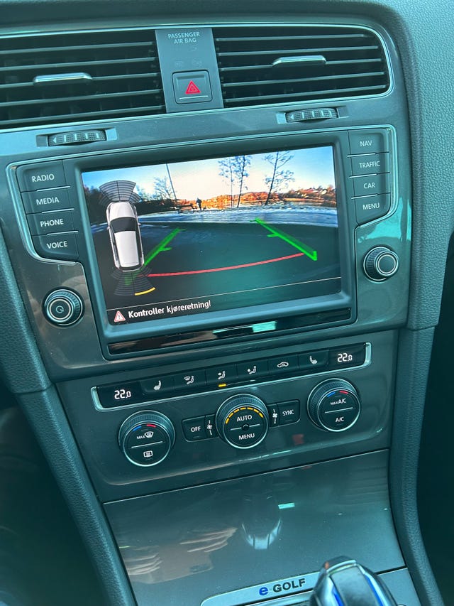 2015 VOLKSWAGEN GOLF - 9