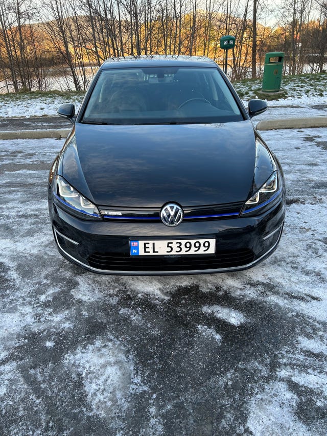 2015 VOLKSWAGEN GOLF - 8