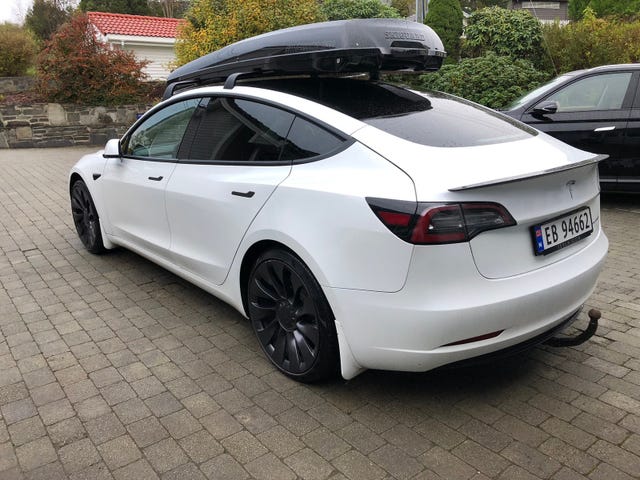 5YJ3E7EB0MF833533 2021 TESLA MODEL 3-5