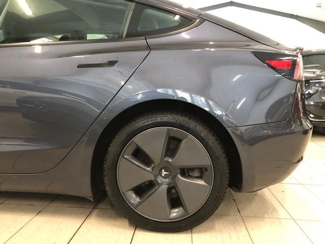 2021 TESLA MODEL 3 - 9