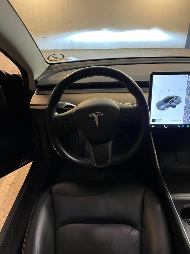 2019 TESLA MODEL 3 - 27
