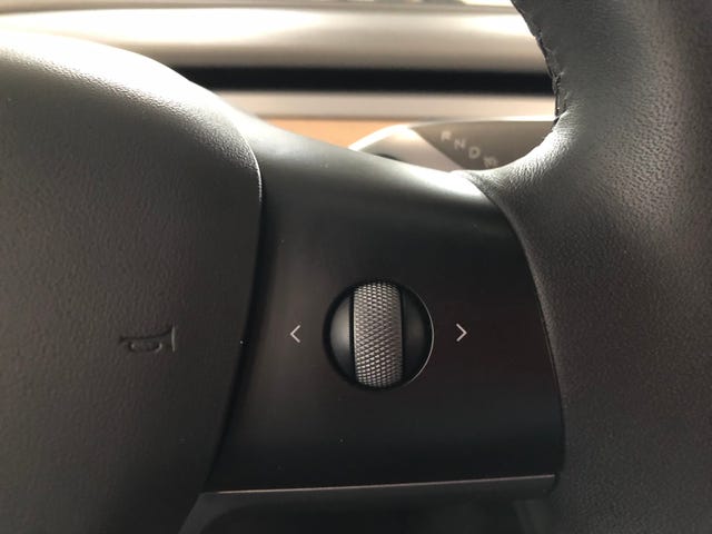 2021 TESLA MODEL 3 - 31